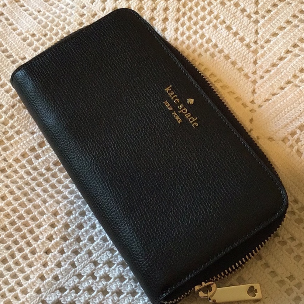Kate Spade Wallet - Picture 2 of 7